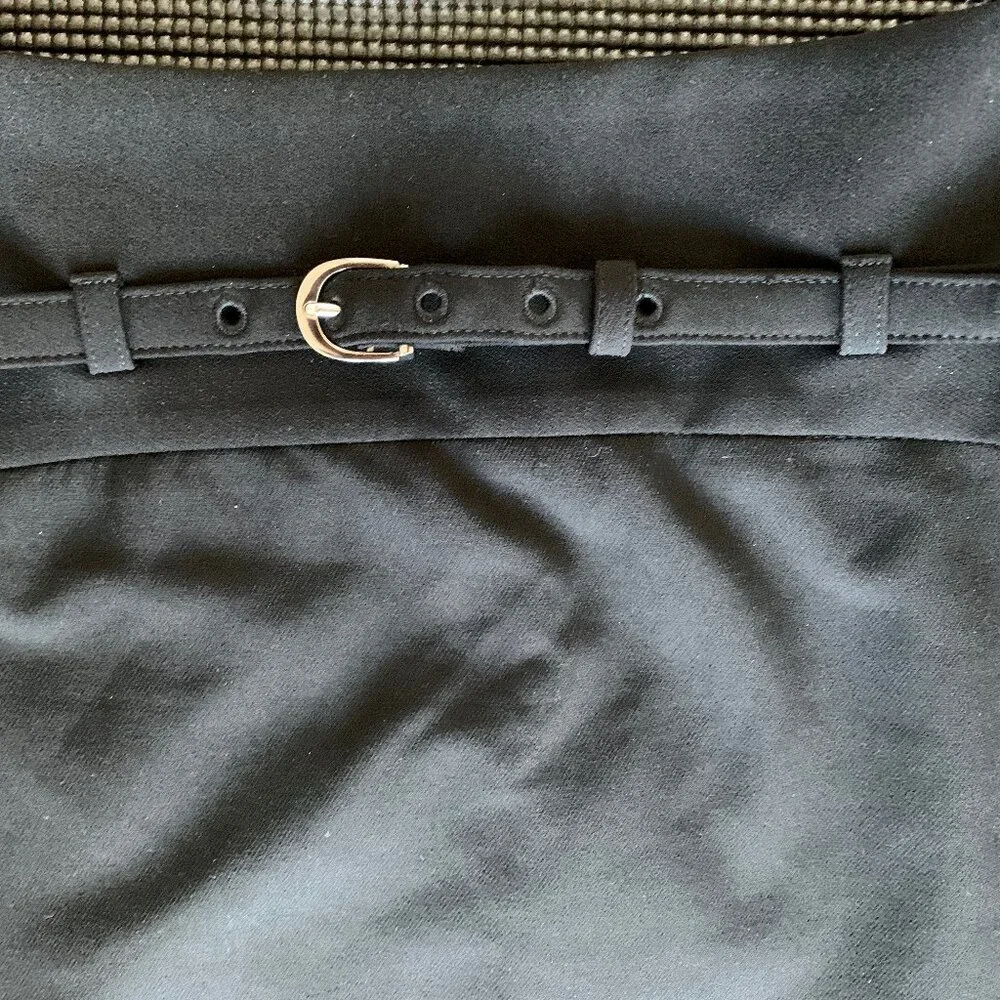 Express Long Midi Black Pencil Skirt with buckle and back slit - Picture 4 of 4